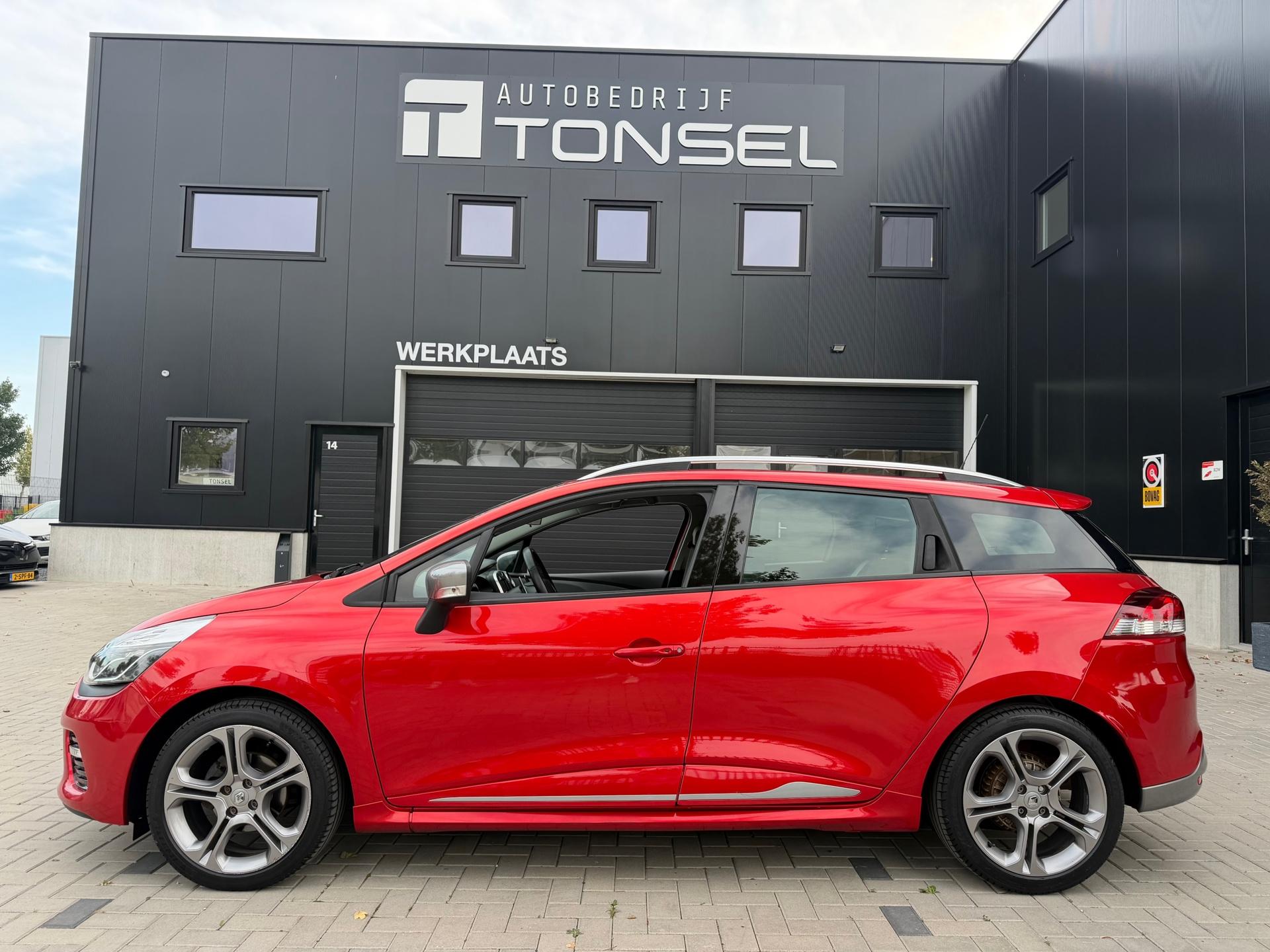 Renault Clio Estate 1.2 GT 120PK / Camera / Keyless / Climate / Navigatie / 17" Inch LMV — foto 2