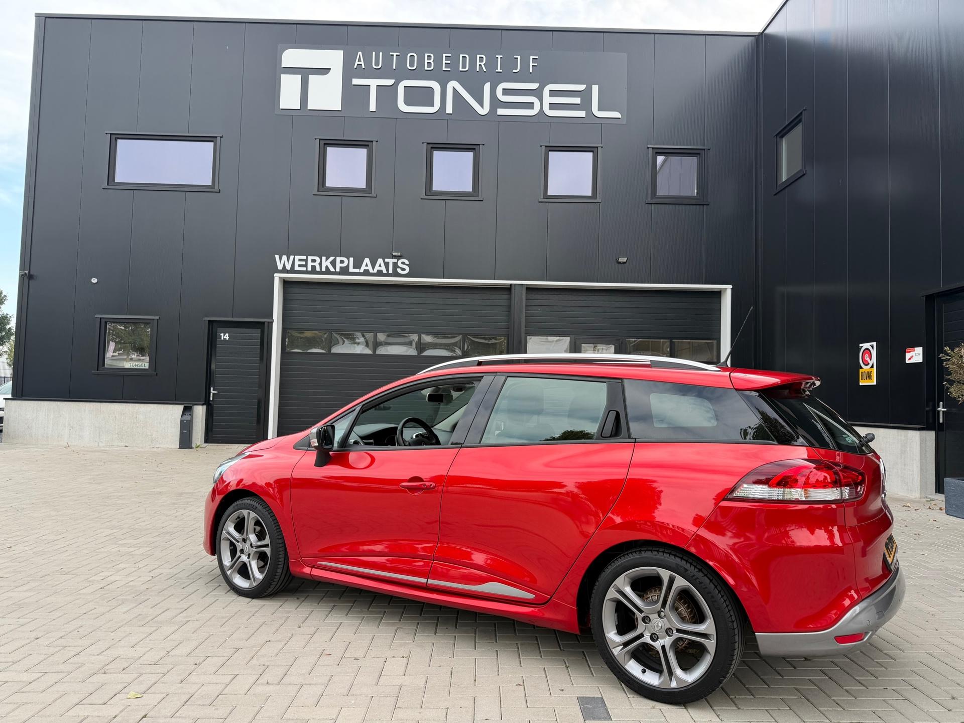 Renault Clio Estate 1.2 GT 120PK / Camera / Keyless / Climate / Navigatie / 17" Inch LMV — foto 3