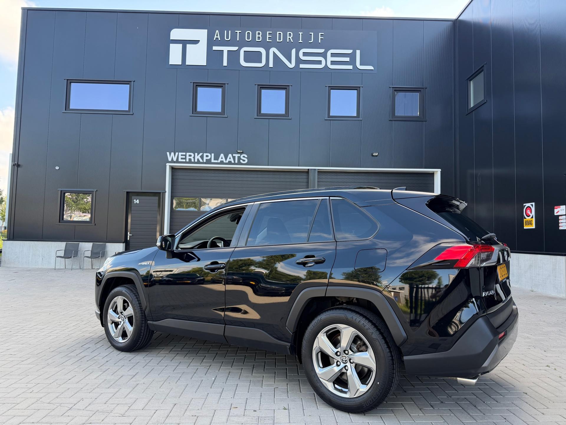 Toyota RAV4 2.5 Hybrid Dynamic / Camera / Climate / Cruise / Blind Spot / 18" Inch LMV — foto 3