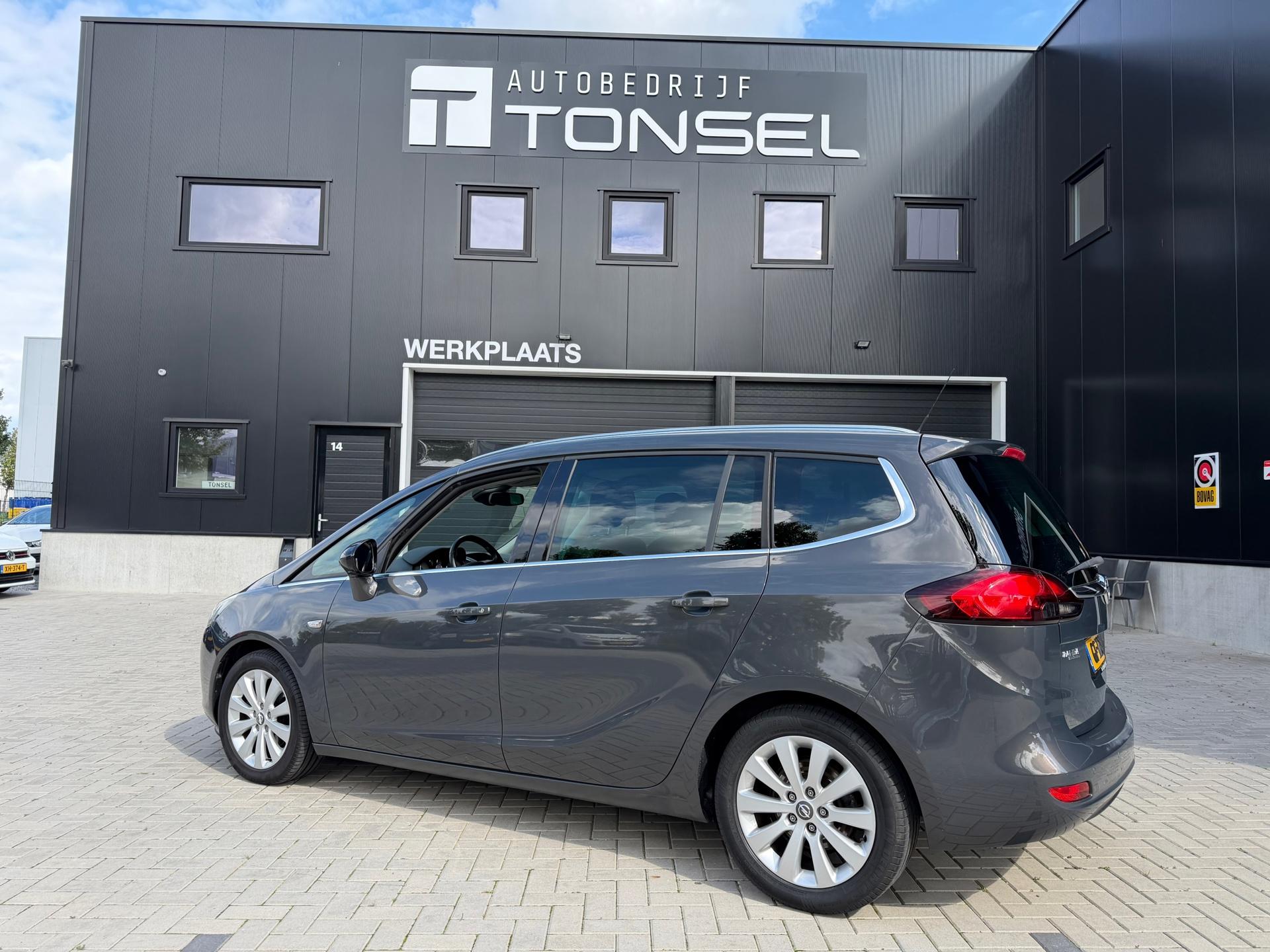 Opel Zafira Tourer 1.4 Cosmo 7p. / Cruise / Climate / PDC V+A / 17" Inch LMV — foto 3