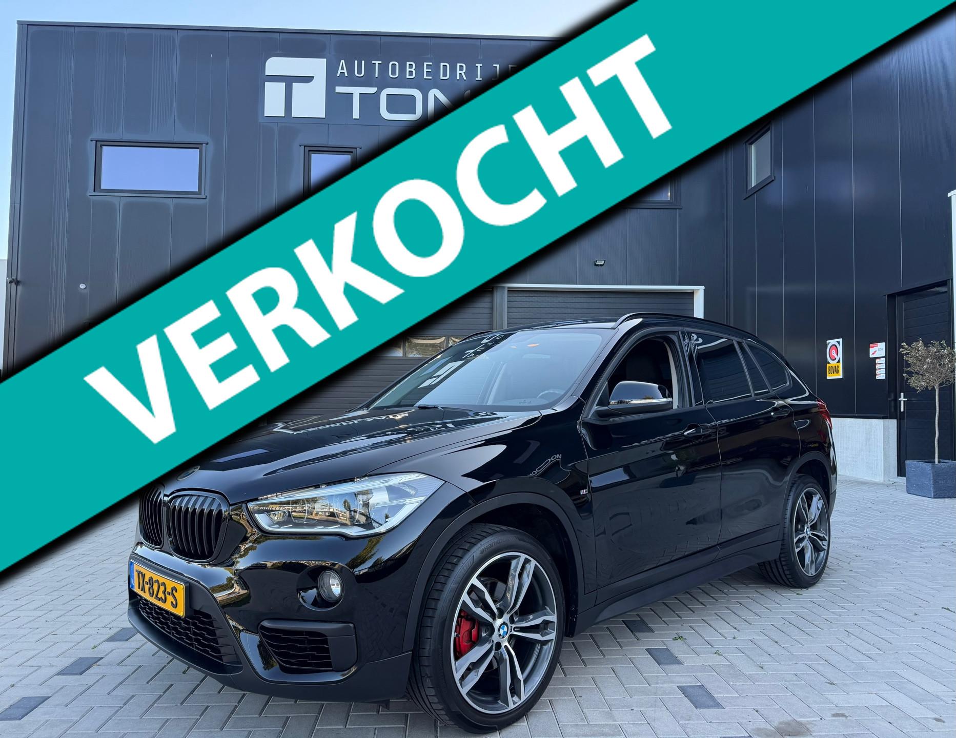BMW X1 SDrive18i Executive / Automaat / Navigatie / Cruise / 19" Inch LMV