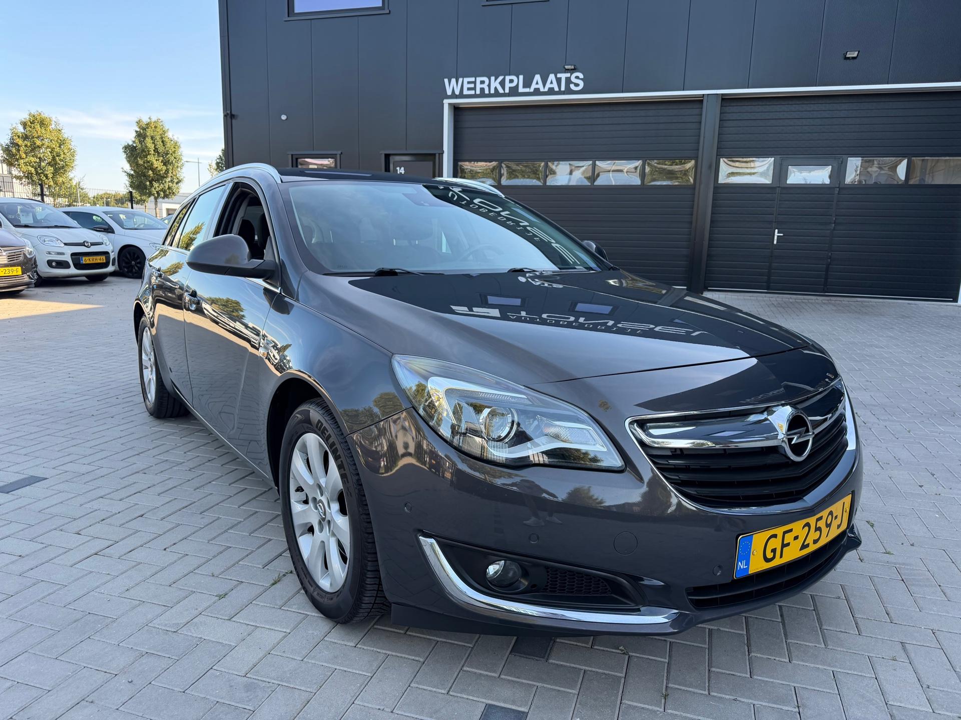 Opel Insignia Sports Tourer 1.6 T Edition / Trekhaak / Camera / Cruise / Climate / 17" Inch LMV — foto 4