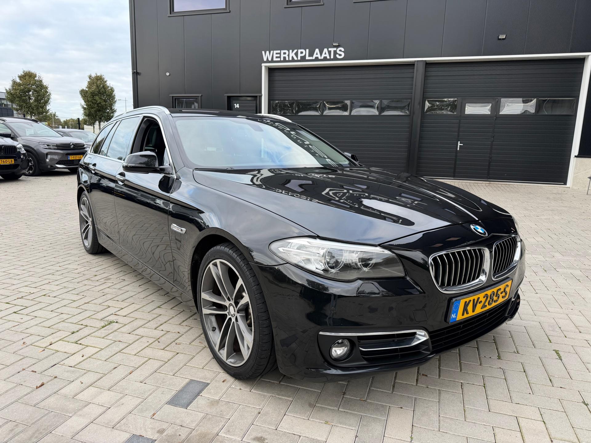 BMW 5-serie Touring 520d High Executive Luxury / Automaat / Leer / Stoelverwarming — foto 4